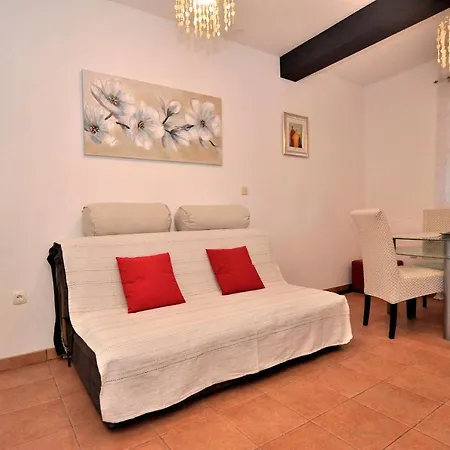 Matko Apartament Postira